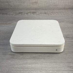 Apple AirPort Extreme A1143 Wireless-N Wi-Fi 802.11N Router Base Station